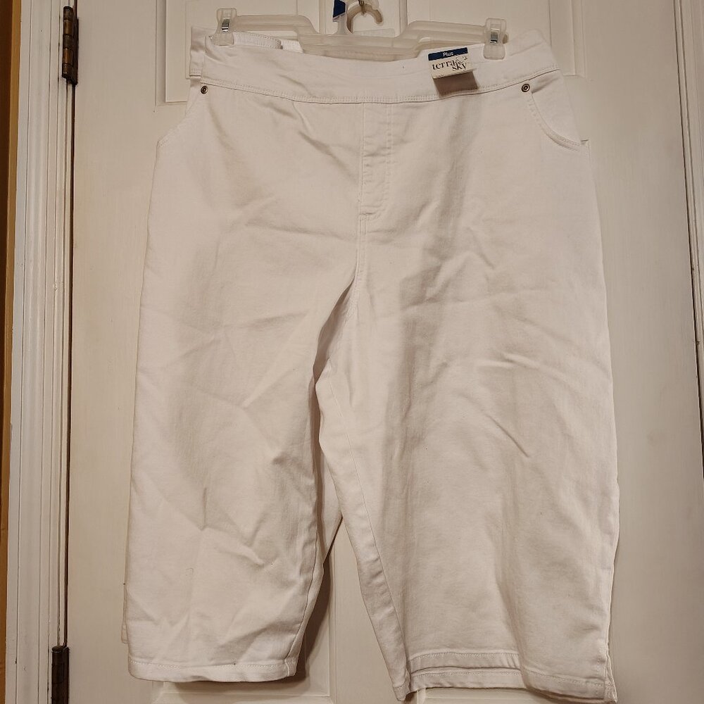 Womens Capris